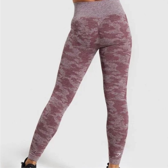 Gymshark Adapt Camo Leggings - Picture 2 of 6